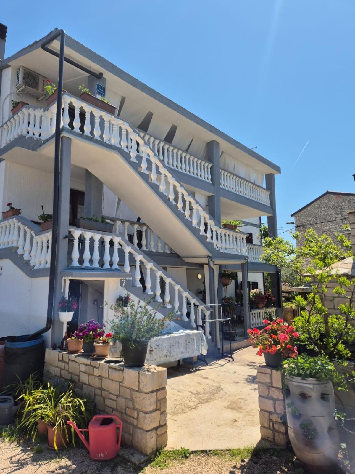 Apartman Nena Cepljani Bagian luar foto