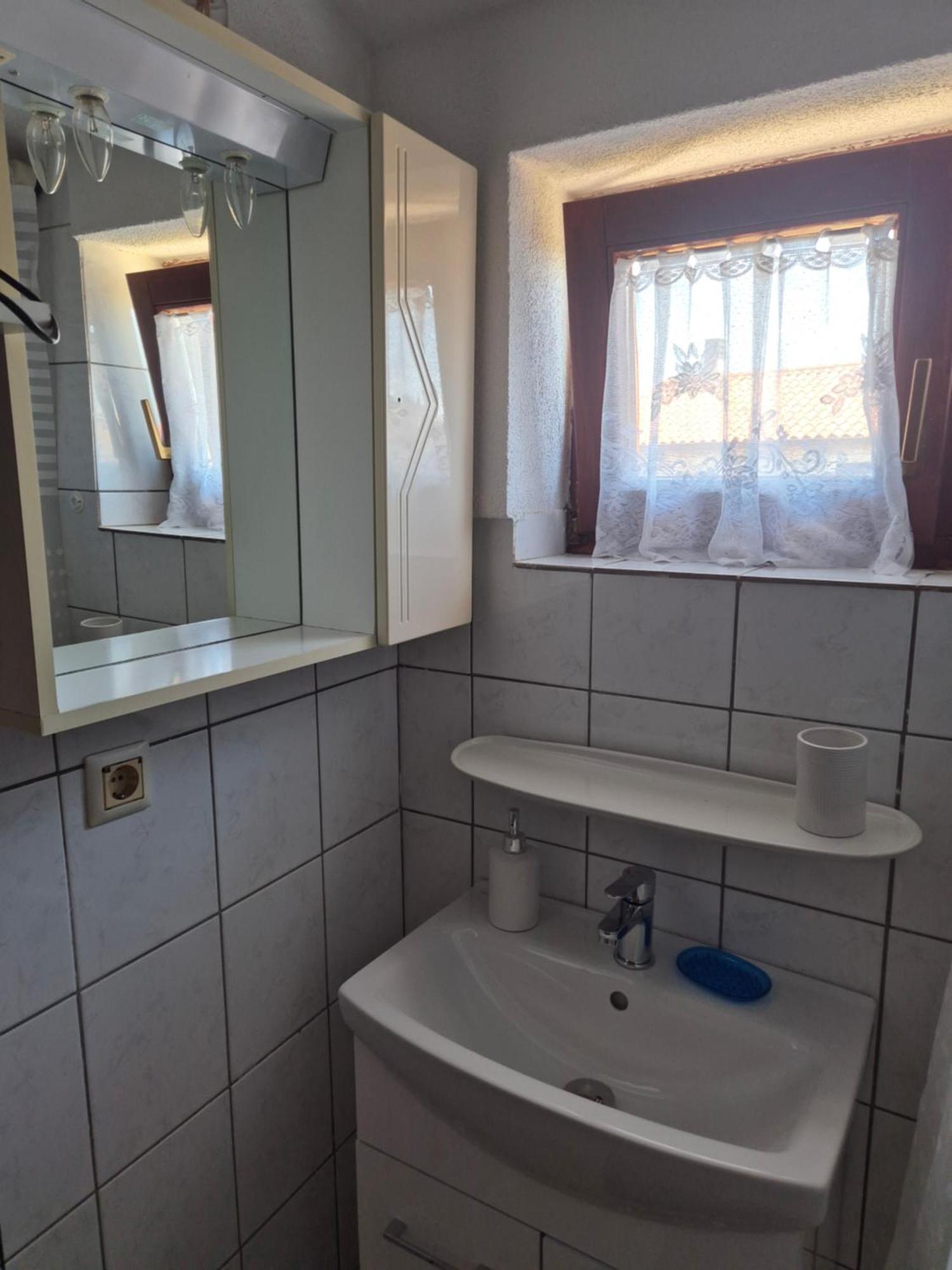 Apartman Nena Cepljani Bagian luar foto