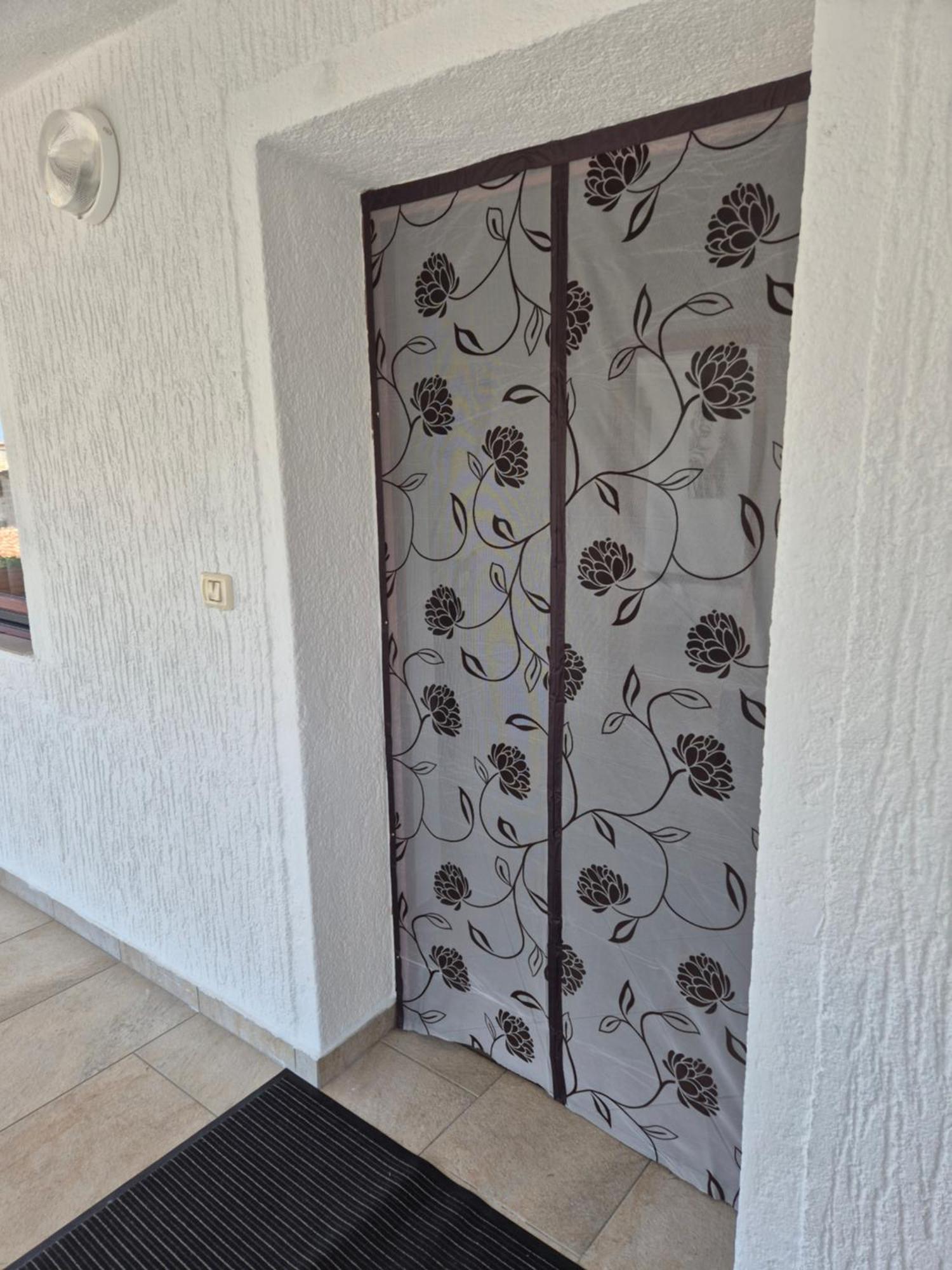 Apartman Nena Cepljani Bagian luar foto